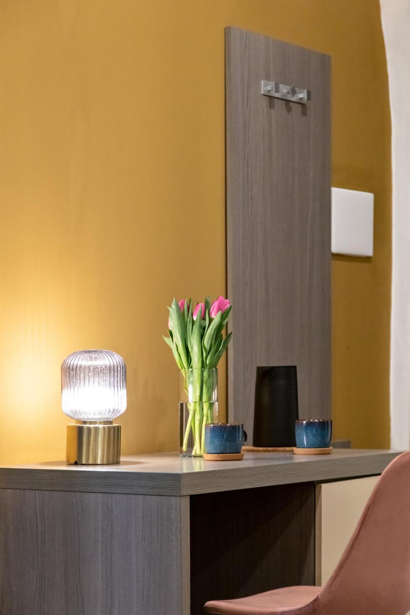 Toledo Lifestyle Hotel Napels Buitenkant foto