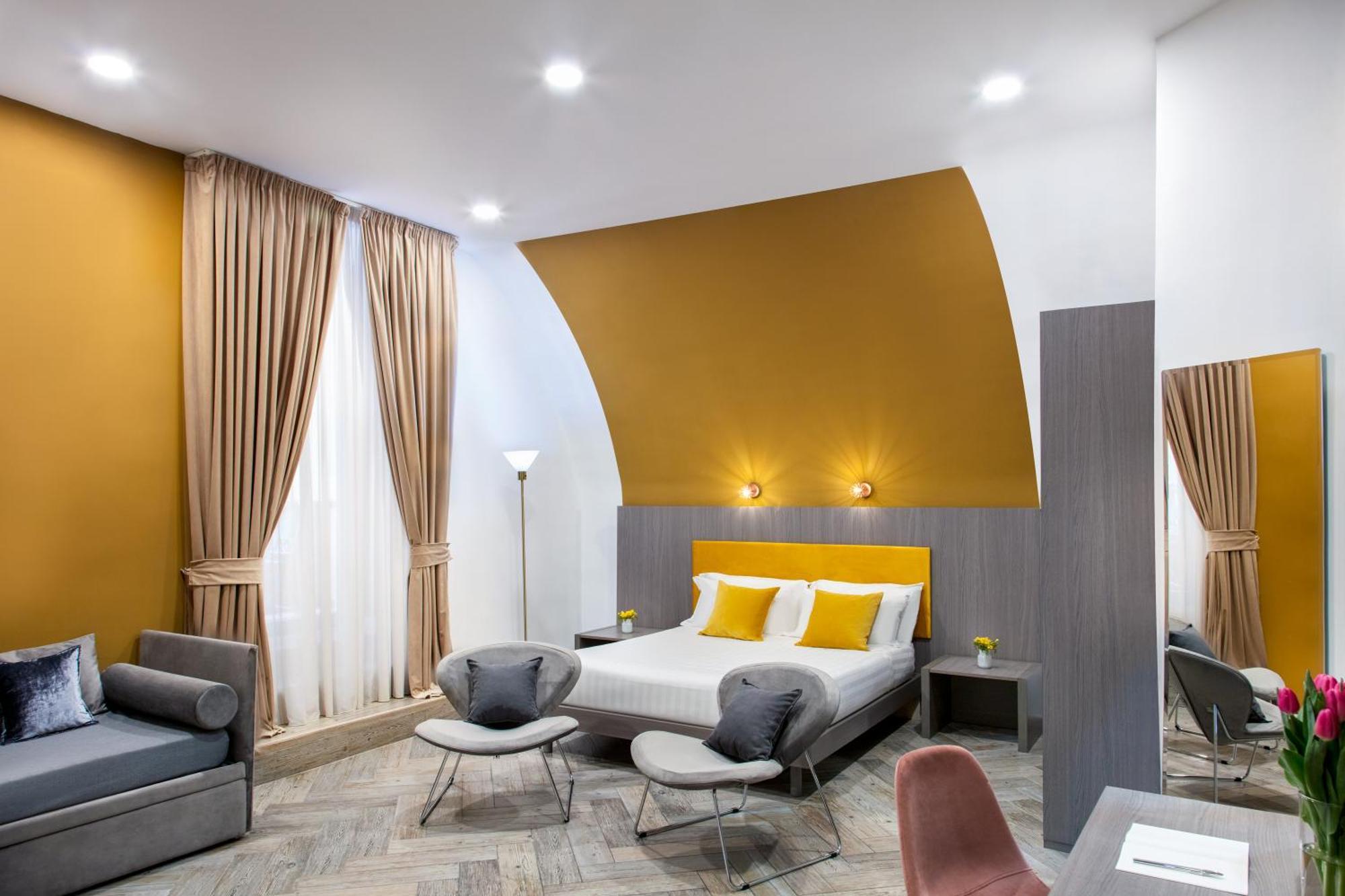 Toledo Lifestyle Hotel Napels Buitenkant foto